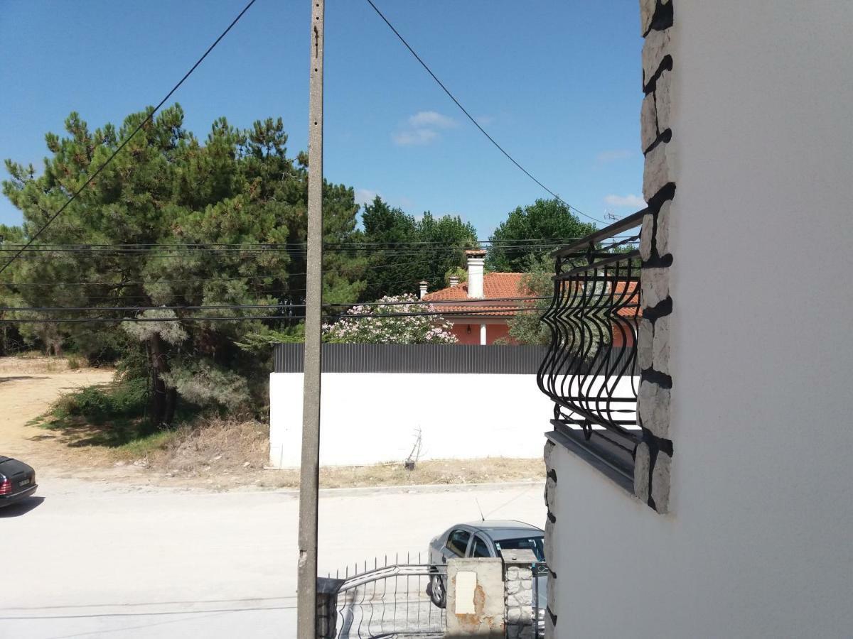 Alojamento Das Laranjeiras Fernão Ferro Exterior foto